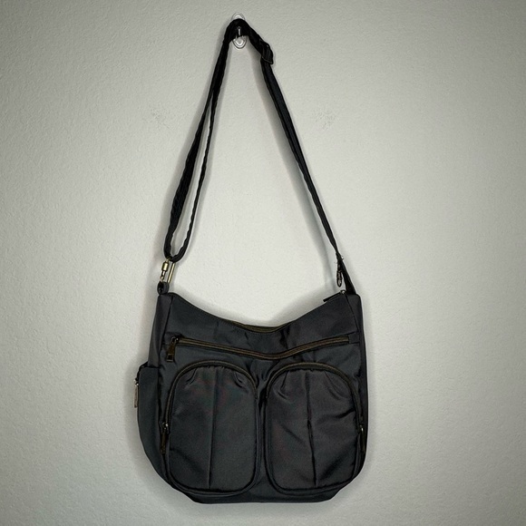 Travelon Anti-Theft‎ Signature Twin Pocket Hobo Crossbody Bag in Gray - Picture 1 of 11